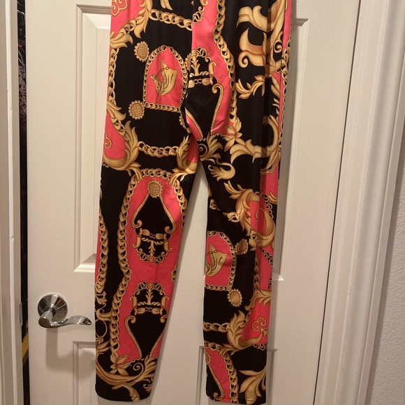 NWOT COLORFUL TWO PIECE WITH CROPPED TOP - Picture 5 of 15